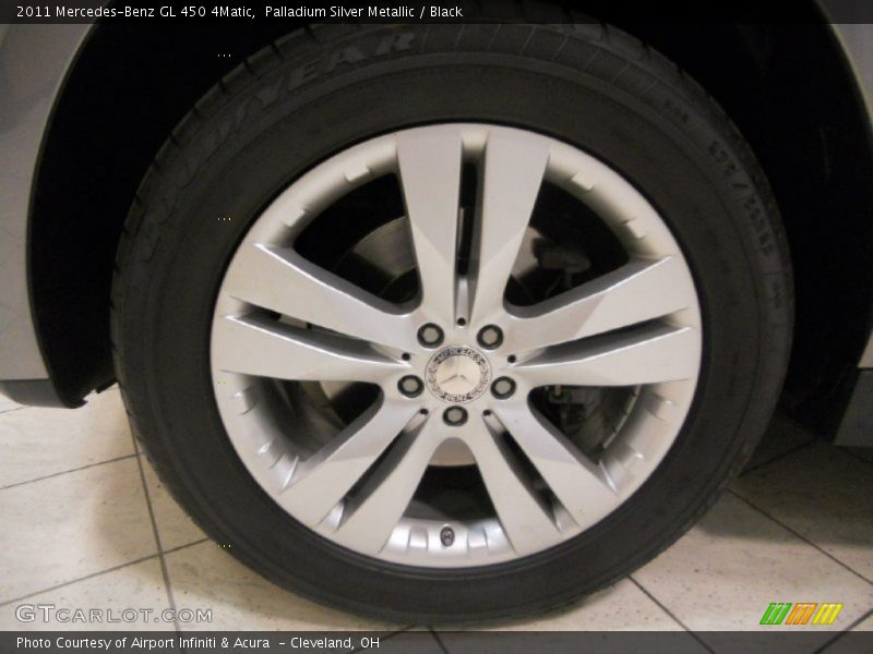 Palladium Silver Metallic / Black 2011 Mercedes-Benz GL 450 4Matic