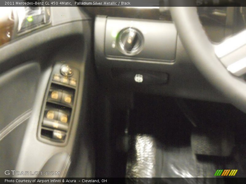 Palladium Silver Metallic / Black 2011 Mercedes-Benz GL 450 4Matic