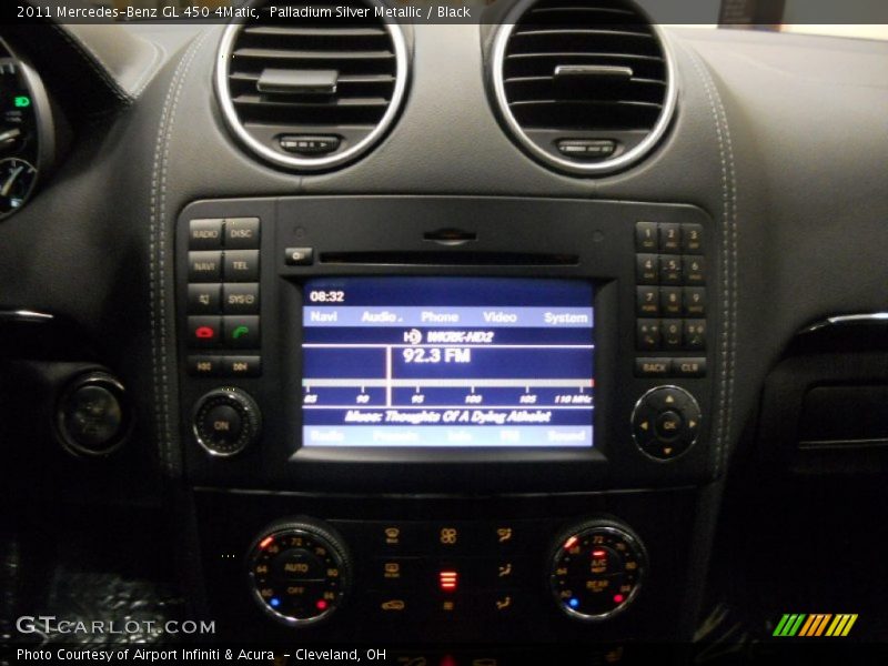 Palladium Silver Metallic / Black 2011 Mercedes-Benz GL 450 4Matic