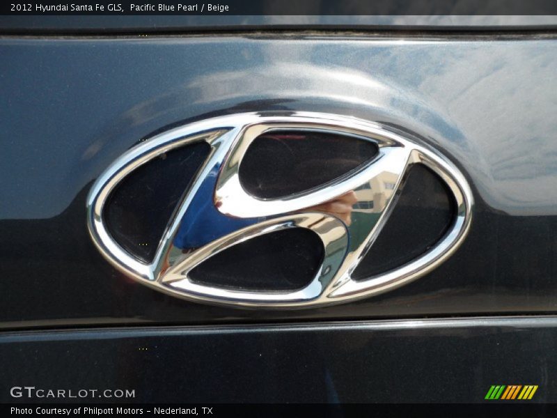 Pacific Blue Pearl / Beige 2012 Hyundai Santa Fe GLS