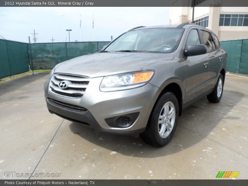 Mineral Gray / Gray 2012 Hyundai Santa Fe GLS