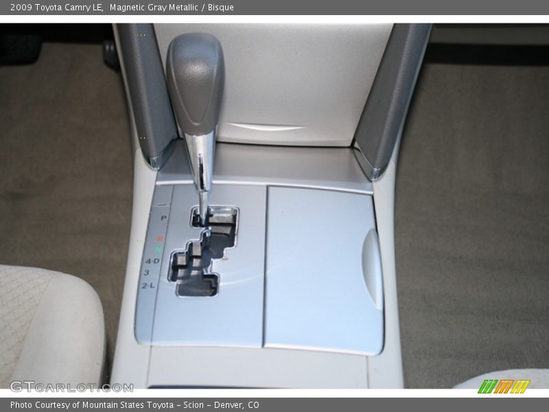 Magnetic Gray Metallic / Bisque 2009 Toyota Camry LE