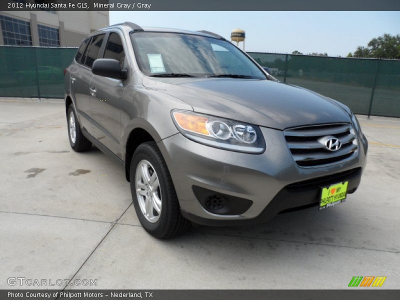 Mineral Gray / Gray 2012 Hyundai Santa Fe GLS