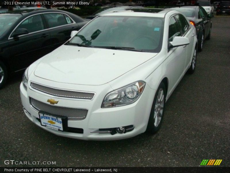 Summit White / Ebony 2011 Chevrolet Malibu LTZ