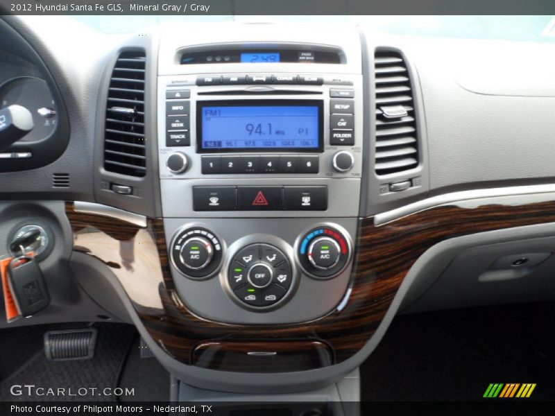 Mineral Gray / Gray 2012 Hyundai Santa Fe GLS