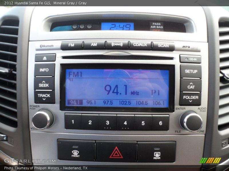 Mineral Gray / Gray 2012 Hyundai Santa Fe GLS