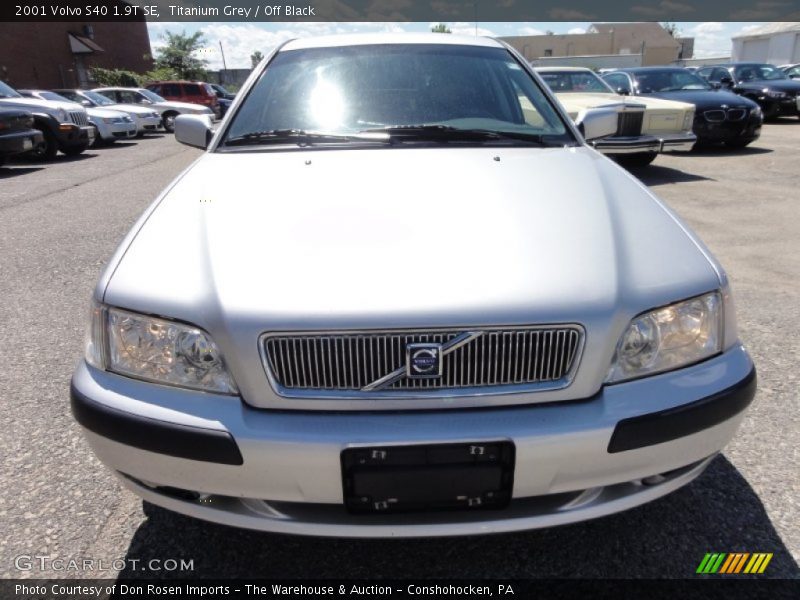Titanium Grey / Off Black 2001 Volvo S40 1.9T SE