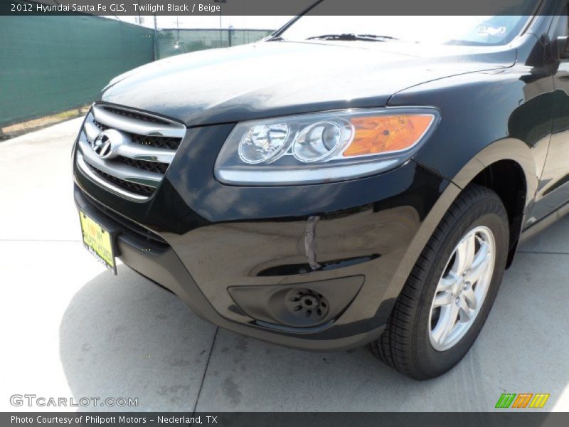 Twilight Black / Beige 2012 Hyundai Santa Fe GLS