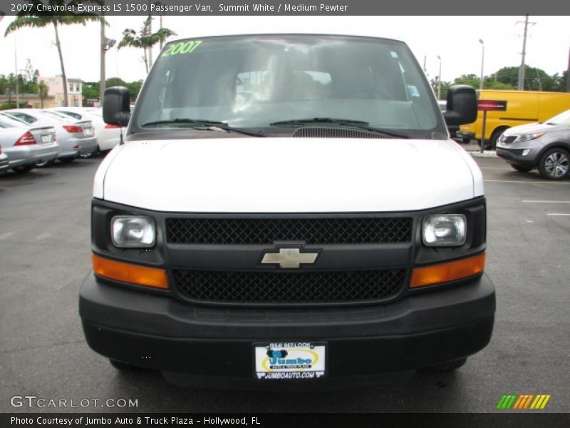 Summit White / Medium Pewter 2007 Chevrolet Express LS 1500 Passenger Van