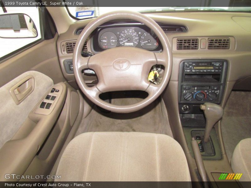 Super White / Oak 1999 Toyota Camry LE