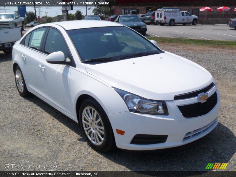 Front 3/4 View of 2012 Cruze Eco