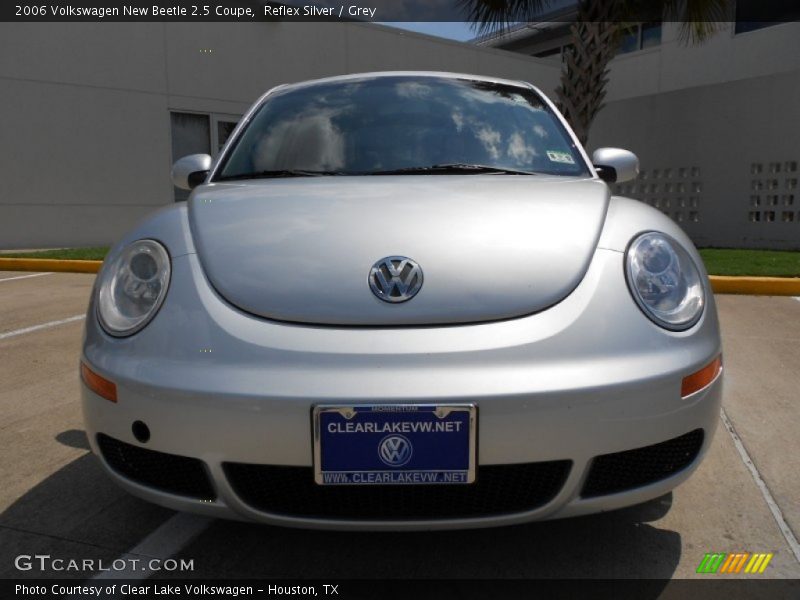 Reflex Silver / Grey 2006 Volkswagen New Beetle 2.5 Coupe