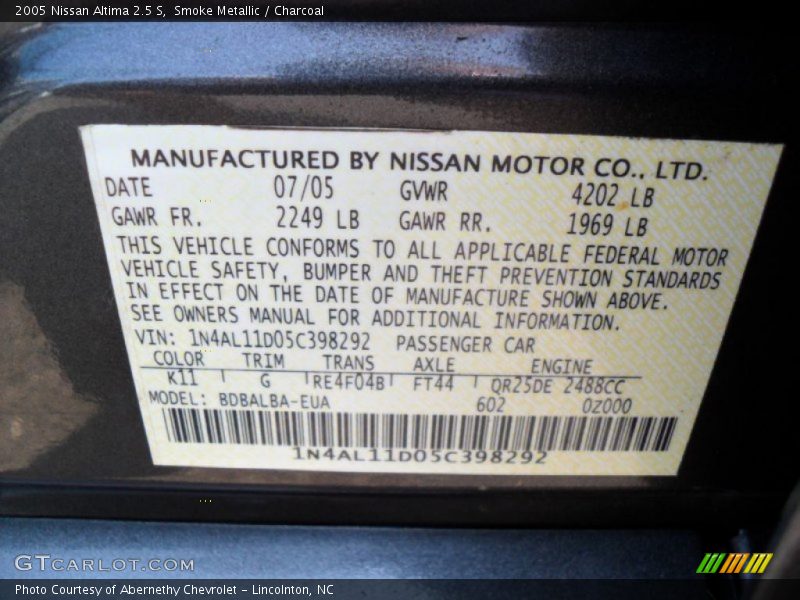 Smoke Metallic / Charcoal 2005 Nissan Altima 2.5 S