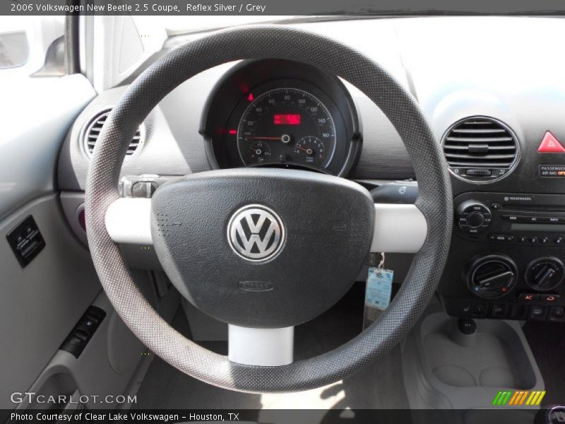 Reflex Silver / Grey 2006 Volkswagen New Beetle 2.5 Coupe