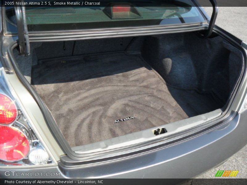 Smoke Metallic / Charcoal 2005 Nissan Altima 2.5 S
