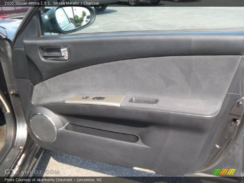 Smoke Metallic / Charcoal 2005 Nissan Altima 2.5 S