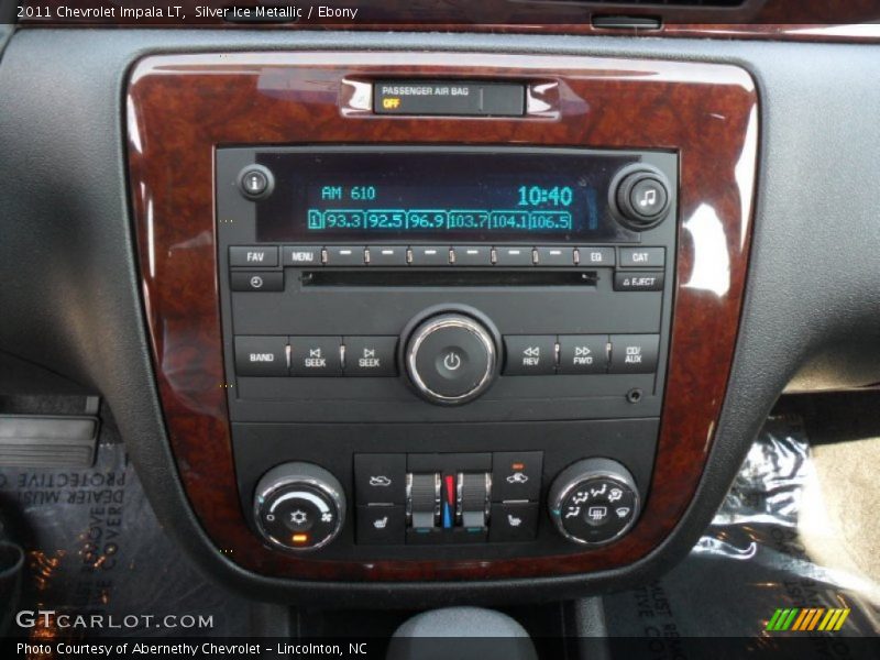 Silver Ice Metallic / Ebony 2011 Chevrolet Impala LT