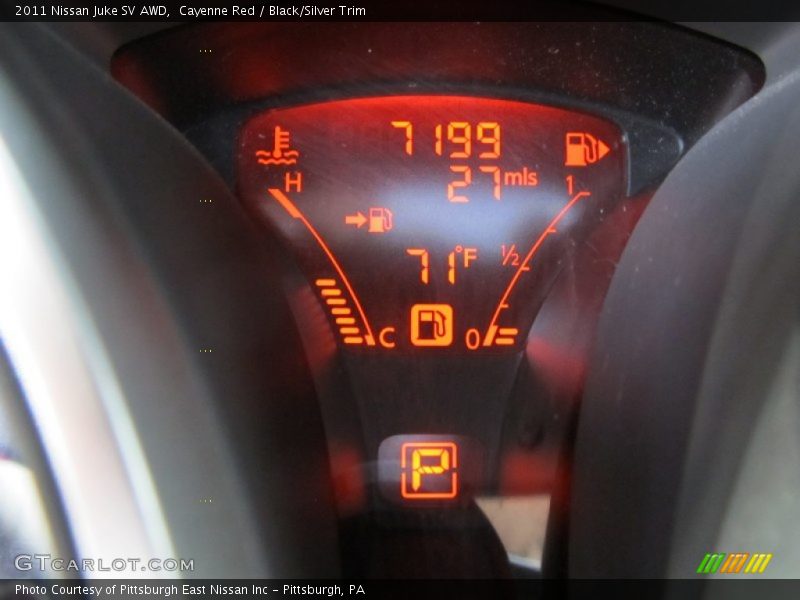 Cayenne Red / Black/Silver Trim 2011 Nissan Juke SV AWD