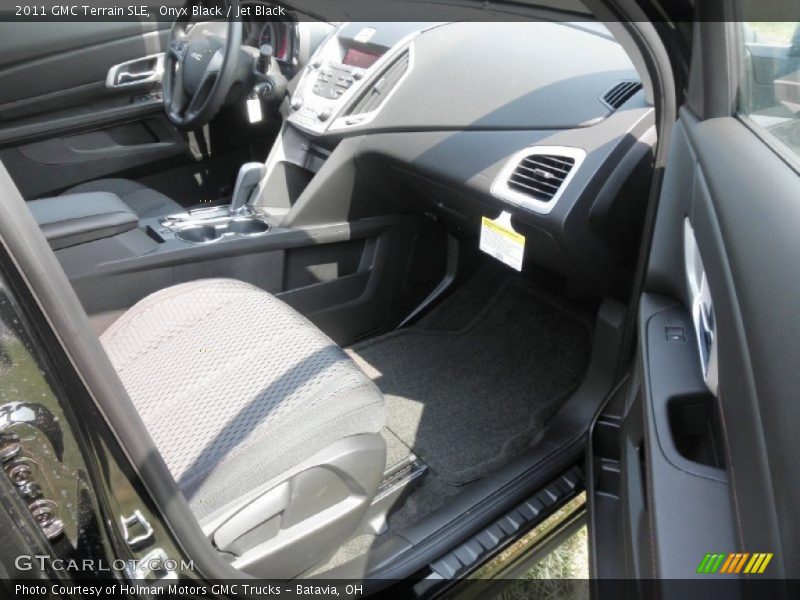 Onyx Black / Jet Black 2011 GMC Terrain SLE