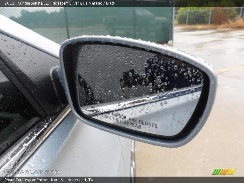 Iridescent Silver Blue Metallic / Black 2011 Hyundai Sonata SE