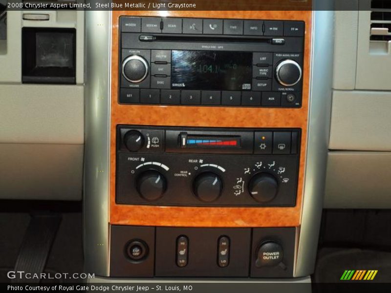 Audio System of 2008 Aspen Limited