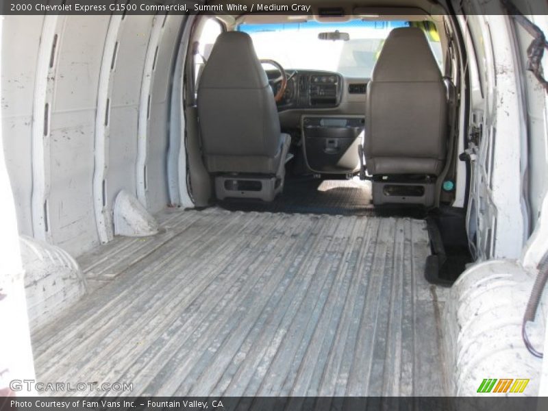  2000 Express G1500 Commercial Trunk