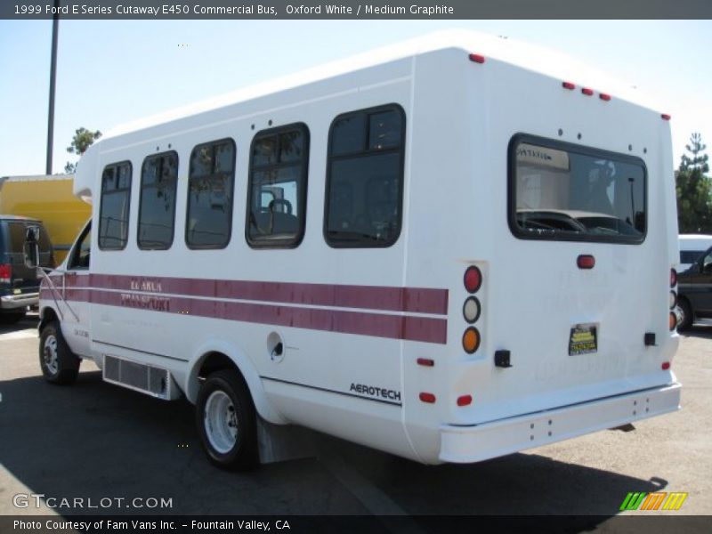 Oxford White / Medium Graphite 1999 Ford E Series Cutaway E450 Commercial Bus