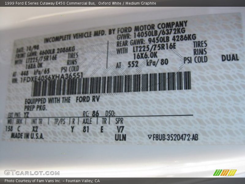 Oxford White / Medium Graphite 1999 Ford E Series Cutaway E450 Commercial Bus