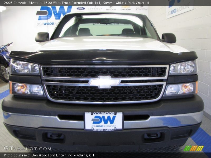 Summit White / Dark Charcoal 2006 Chevrolet Silverado 1500 Work Truck Extended Cab 4x4