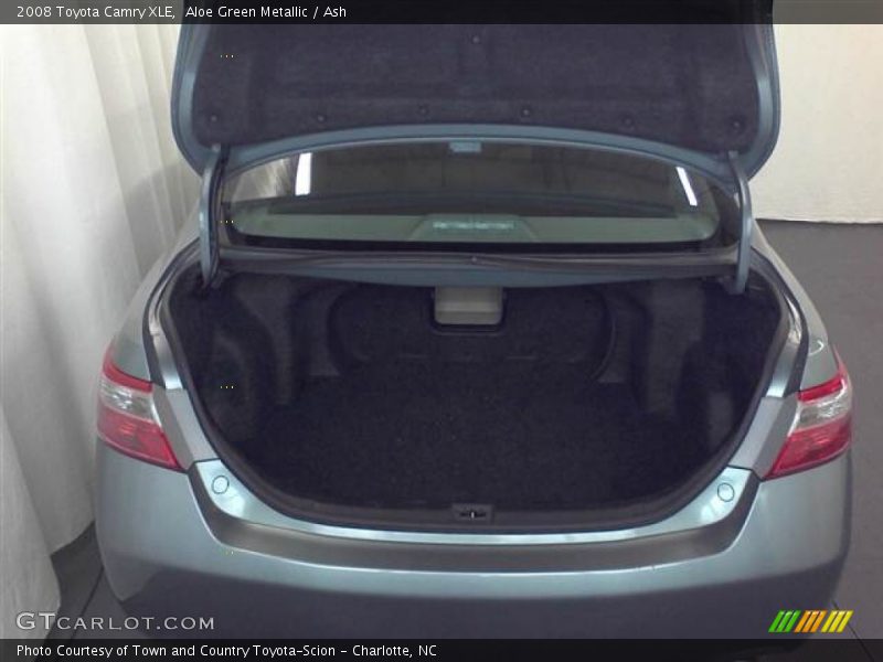 Aloe Green Metallic / Ash 2008 Toyota Camry XLE