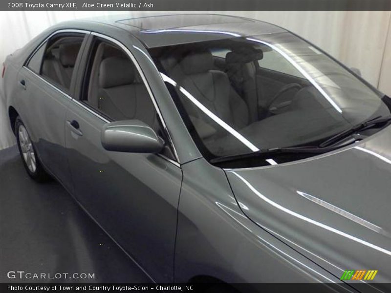 Aloe Green Metallic / Ash 2008 Toyota Camry XLE
