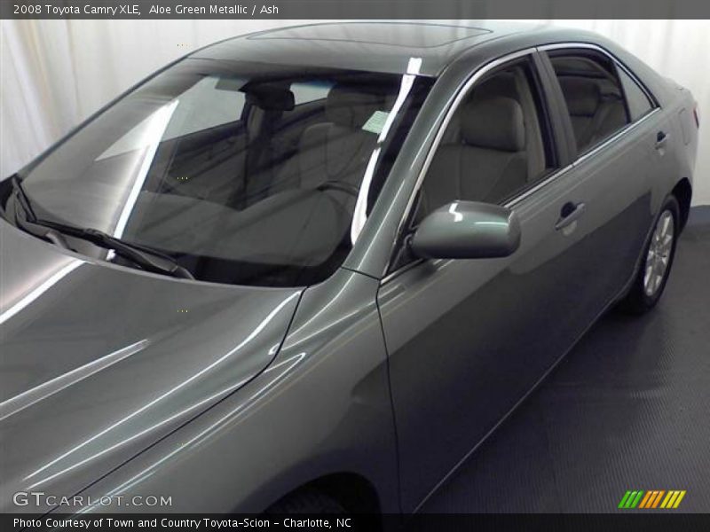 Aloe Green Metallic / Ash 2008 Toyota Camry XLE