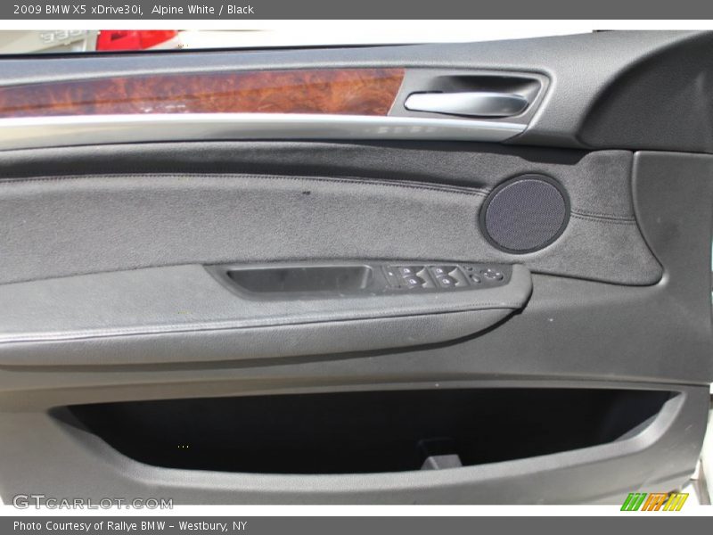 Alpine White / Black 2009 BMW X5 xDrive30i