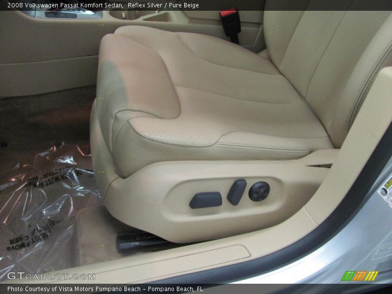 Reflex Silver / Pure Beige 2008 Volkswagen Passat Komfort Sedan