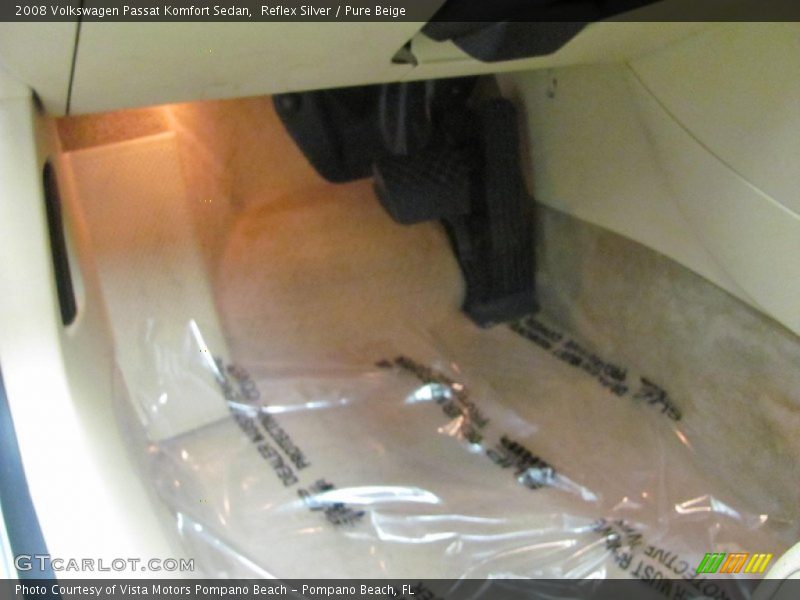 Reflex Silver / Pure Beige 2008 Volkswagen Passat Komfort Sedan