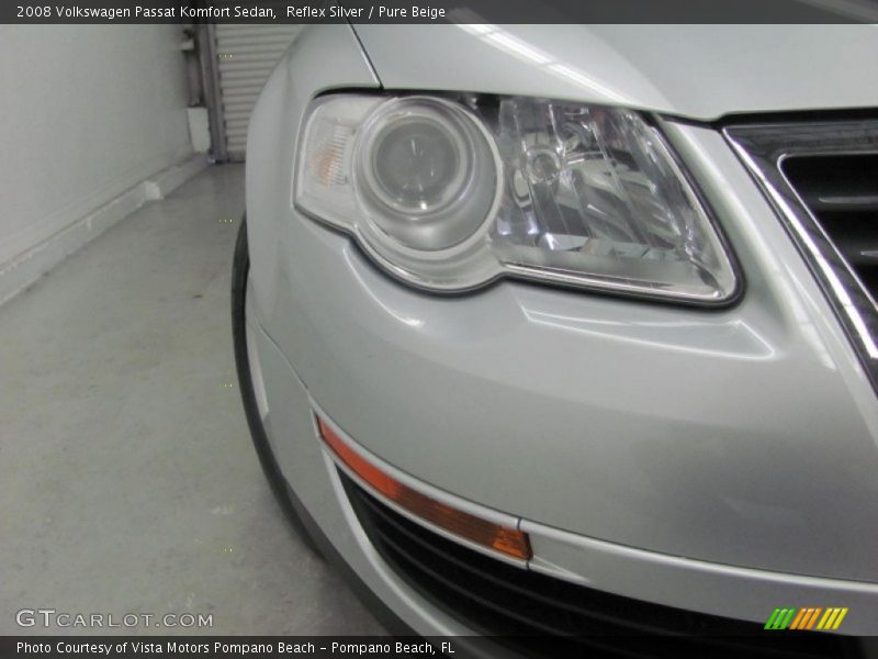 Reflex Silver / Pure Beige 2008 Volkswagen Passat Komfort Sedan