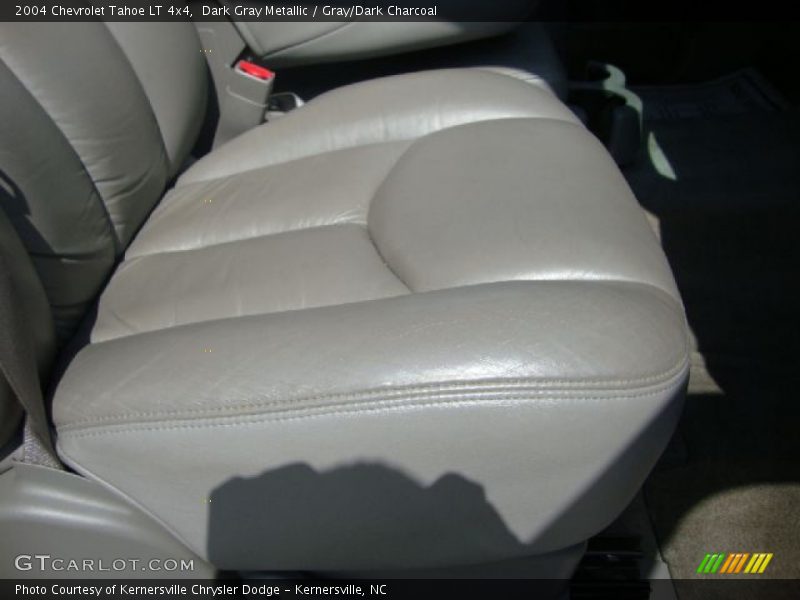 Dark Gray Metallic / Gray/Dark Charcoal 2004 Chevrolet Tahoe LT 4x4