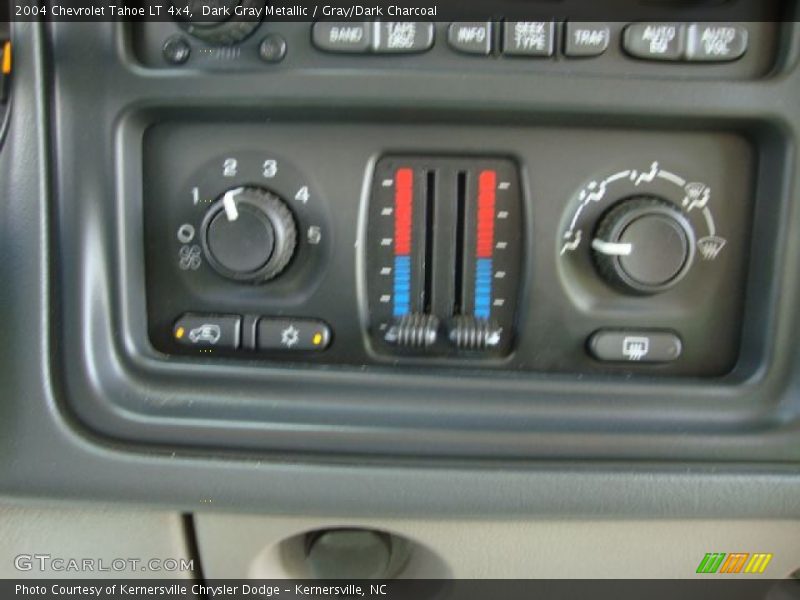 Dark Gray Metallic / Gray/Dark Charcoal 2004 Chevrolet Tahoe LT 4x4