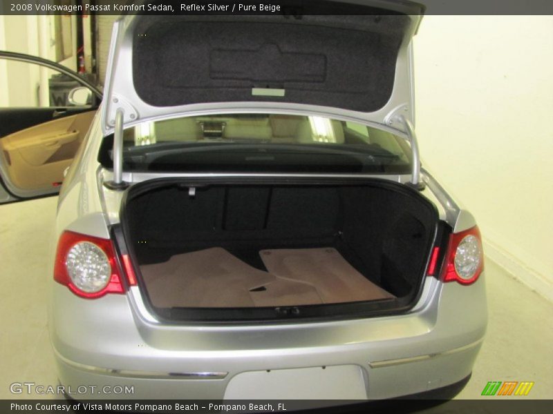 Reflex Silver / Pure Beige 2008 Volkswagen Passat Komfort Sedan