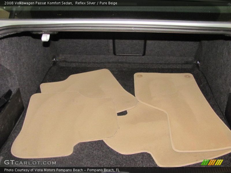 Reflex Silver / Pure Beige 2008 Volkswagen Passat Komfort Sedan