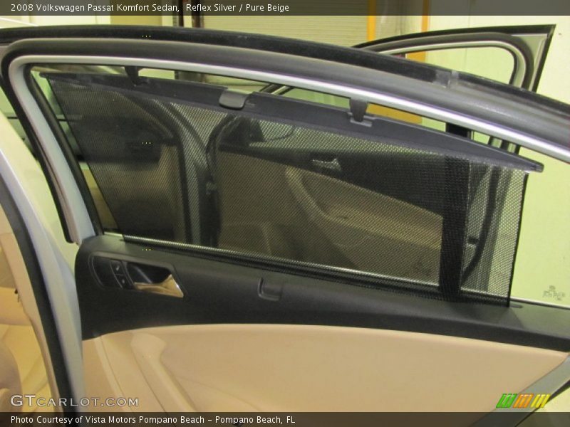 Reflex Silver / Pure Beige 2008 Volkswagen Passat Komfort Sedan
