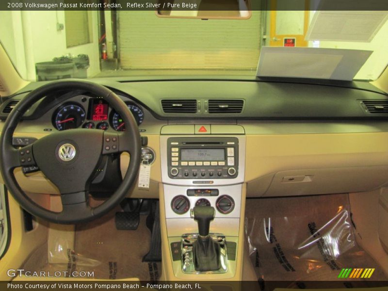 Reflex Silver / Pure Beige 2008 Volkswagen Passat Komfort Sedan