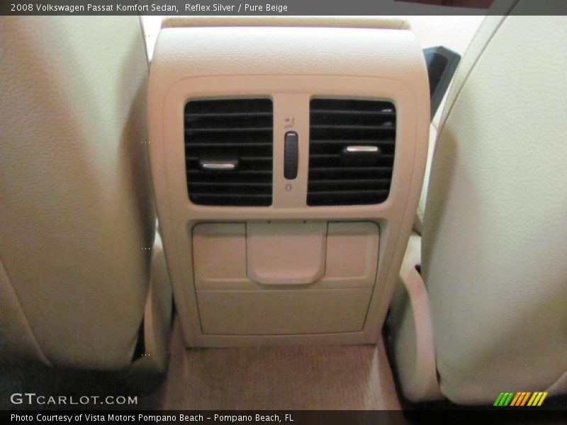 Reflex Silver / Pure Beige 2008 Volkswagen Passat Komfort Sedan