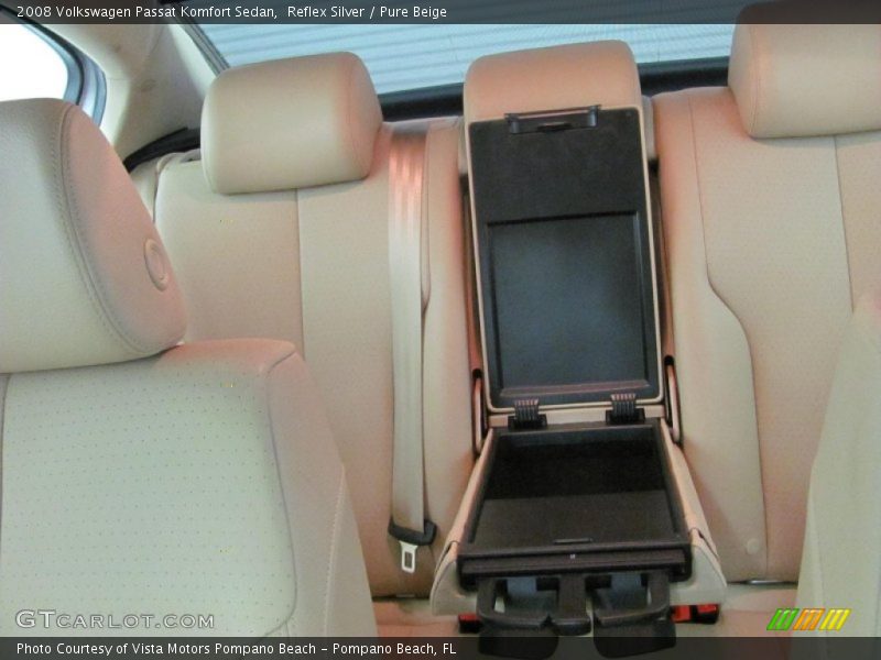 Reflex Silver / Pure Beige 2008 Volkswagen Passat Komfort Sedan