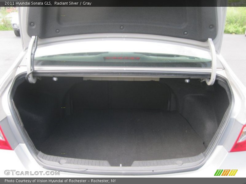 Radiant Silver / Gray 2011 Hyundai Sonata GLS