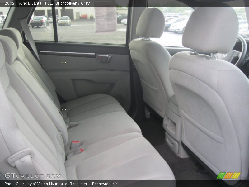 Bright Silver / Gray 2009 Hyundai Santa Fe SE