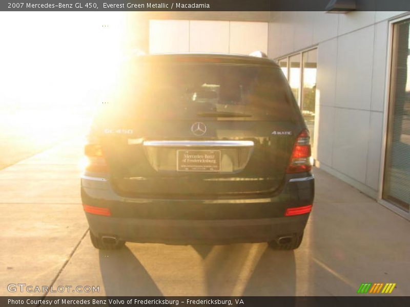 Everest Green Metallic / Macadamia 2007 Mercedes-Benz GL 450
