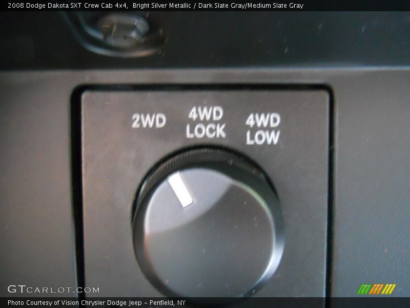 Bright Silver Metallic / Dark Slate Gray/Medium Slate Gray 2008 Dodge Dakota SXT Crew Cab 4x4