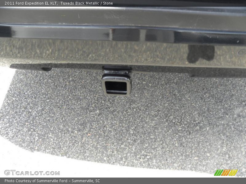 Tuxedo Black Metallic / Stone 2011 Ford Expedition EL XLT