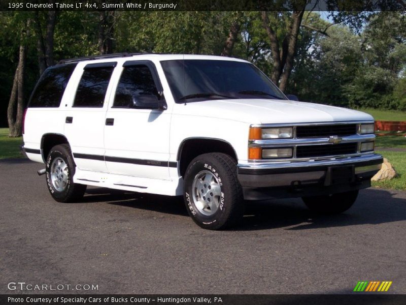 Front 3/4 View of 1995 Tahoe LT 4x4
